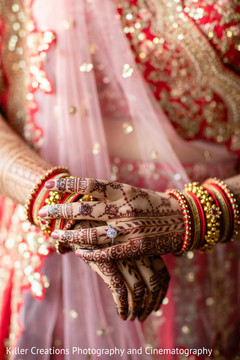 Maharani showing her mehndi art and wedding ring. Maharani showing her mehndi art and wedding ring.