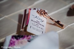 Details of the Indian wedding objects and favors. Details of the Indian wedding objects and favors.