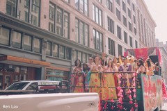 Overview of Indian guests during the Baraat celebrations. Overview of Indian guests during the Baraat celebrations.