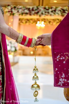 Picture of Maharani's and Raja's hands in Hindu wedding. Picture of Maharani's and Raja's hands in Hindu wedding.