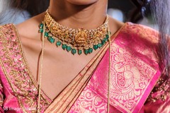 Maharani's golden choker. Maharani's golden choker.