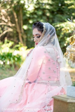 Hair and makeup ideas for the Indian wedding ceremony. Hair and makeup ideas for the Indian wedding ceremony.