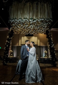 Romantic Indian wedding photo shoot style. Romantic Indian wedding photo shoot style.