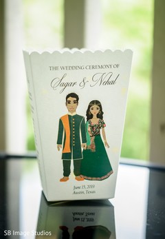 Indian bride and groom cartoon decoration for favor bag. Indian bride and groom cartoon decoration for favor bag.