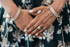 Maharani displaying her ring and mehndi art. Maharani displaying her ring and mehndi art.