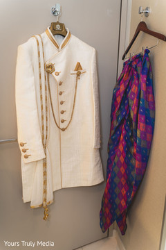 The clothes to be worn by the Indian groom The clothes to be worn by the Indian groom