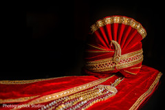 Indian groom's pagri and sherwani design. Indian groom's pagri and sherwani design.