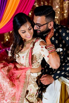 Indian groom hugging his Maharani for photo session. Indian groom hugging his Maharani for photo session.