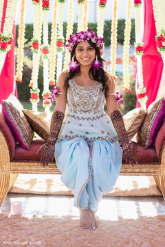 Maharani showing her henna art. Maharani showing her henna art.