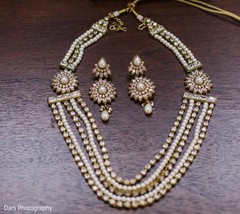 Indian bridal ceremony kundan set. Indian bridal ceremony kundan set.