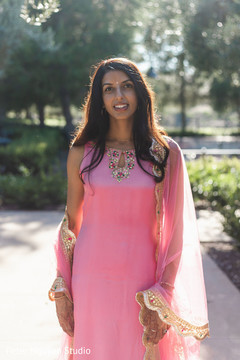 Maharani posing outdoors with her pre-wedding outfit. Maharani posing outdoors with her pre-wedding outfit.