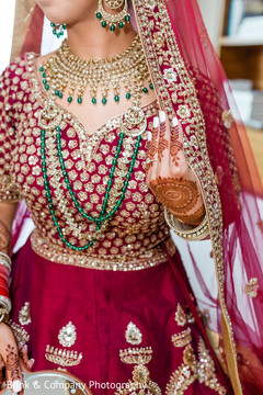 Green and golden maharani's kundan set . Green and golden maharani's kundan set .