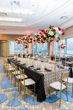 Indian wedding Metal Gold Color Flower Vase Column Stand. Indian wedding Metal Gold Color Flower Vase Column Stand.