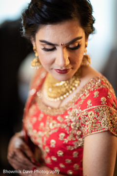 Amazing Indian bride on her wedding ceremony Lengha. Amazing Indian bride on her wedding ceremony Lengha.