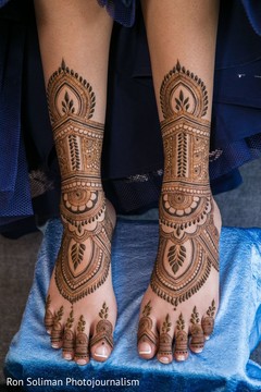 A close up to the mehndin on Maharani's feet A close up to the mehndin on Maharani's feet
