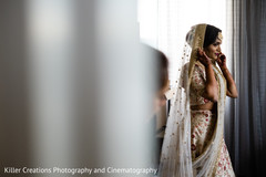 Maharani showing her lengha. Maharani showing her lengha.