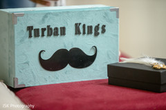 Indian groom's turban box and Sarpech. Indian groom's turban box and Sarpech.