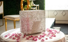 Delicate Indian wedding centerpieces Delicate Indian wedding centerpieces