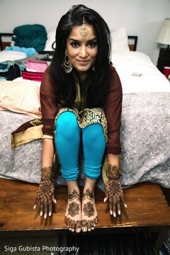 Indian bride showcasing her fabulous Mehndi art Indian bride showcasing her fabulous Mehndi art