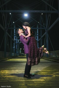 Glamorous Indian bride and groom style. Glamorous Indian bride and groom style.