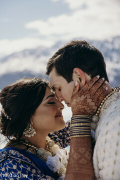 Take a look at this romantic Atisha & Mike's portrait Take a look at this romantic Atisha & Mike's portrait