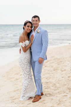 Charming couple's picture, looking happy and romantic Charming couple's picture, looking happy and romantic