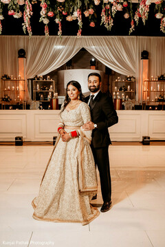 Take a look at this cute indian couple Take a look at this cute indian couple