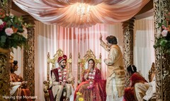 Take a look at this traditional indian wedding ceremony Take a look at this traditional indian wedding ceremony
