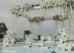Fascinating Indian wedding mandap flowers decoration Fascinating Indian wedding mandap flowers decoration
