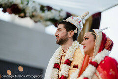 Enchanting indian lovebirds ceremony photo Enchanting indian lovebirds ceremony photo