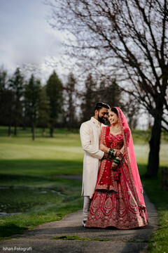 A Moment of Serenity in Traditional Splendor A Moment of Serenity in Traditional Splendor