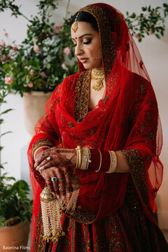 A Bride's Quietude Amongst Greenery A Bride's Quietude Amongst Greenery