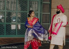 An Urban Love Tale: Regal Attire and Intimate Gazes An Urban Love Tale: Regal Attire and Intimate Gazes