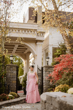 Elegance at the Estate: A Bridal Portrait