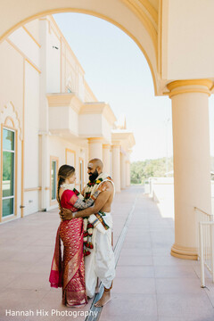 Embrace Under the Arch