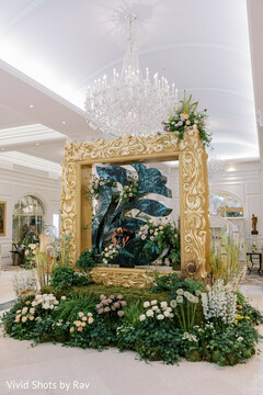 Golden Frame