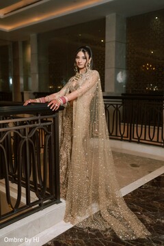 Golden Glamour Golden Glamour