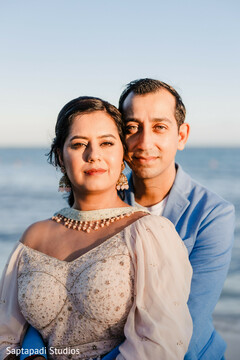 An Ocean Embrace of Love An Ocean Embrace of Love