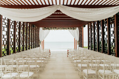 A Serene Oceanfront Ceremony