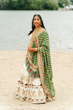 Elegance in Tradition Elegance in Tradition
