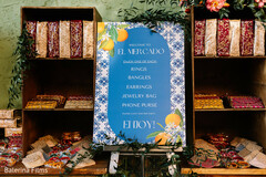 A Colorful Wedding Market