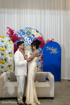 Framed in Love: A Perfect Engagement Portrait Framed in Love: A Perfect Engagement Portrait