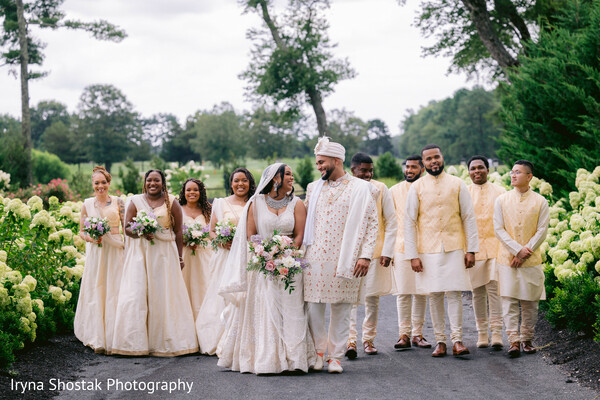 wedding party photo,coordinated wedding outfits,bridesmaids and groomsmen