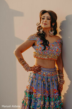 Power, Poise & Pastels Power, Poise & Pastels