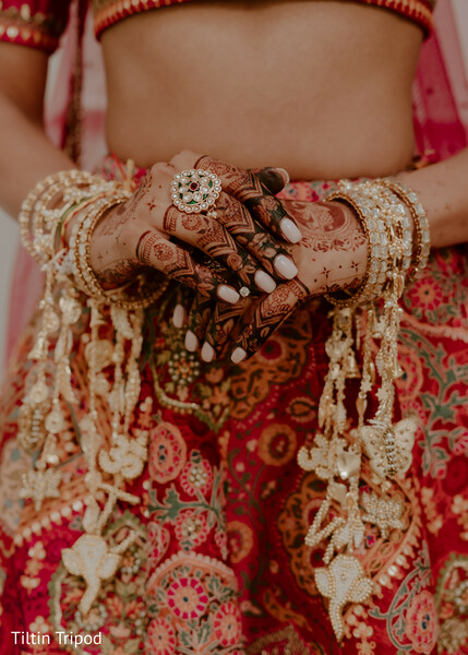 Mehndi & Bangles