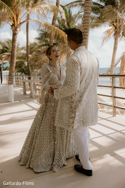 first look,wedding couple,balcony scene,beach wedding,tropical romance