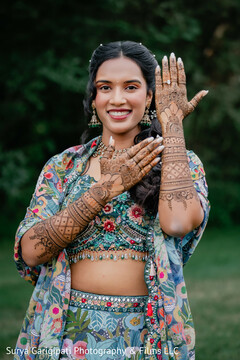 Playful Mehndi Playful Mehndi