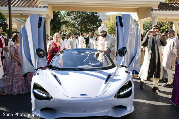 groom arrival,supercar,luxury car,indian wedding,butterfly doors,baraat