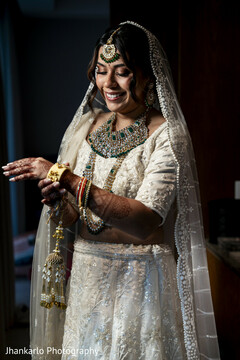 Dressing for a Dream Day Dressing for a Dream Day
