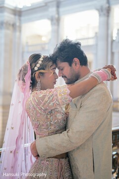 Love Among the Pillars